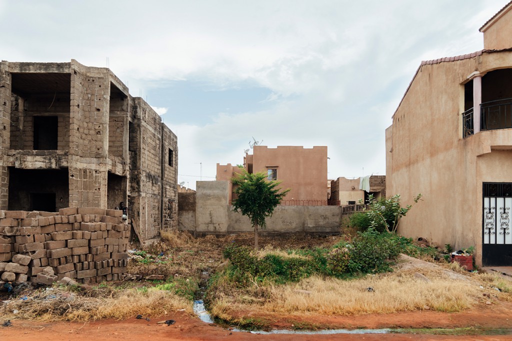 Across from the CVJR Regional Office in Bamako. October 2017 (Hannah Dunphy/JRR)